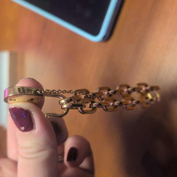 Michael Kors Gold Chain Bracelet - Picture 6 of 6